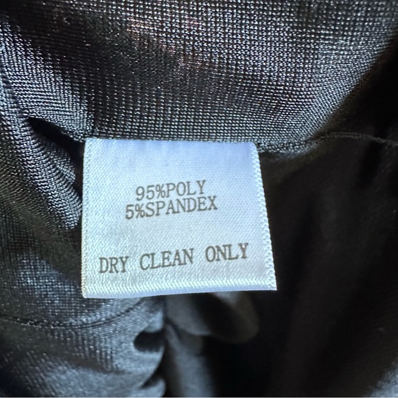 Alberto Malakli Velvet Bodycon Dress - Picture 9 of 9